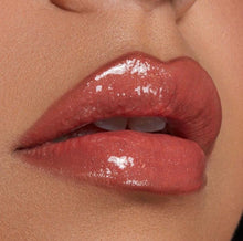 Load image into Gallery viewer, blushnude lifestyle Bombshell